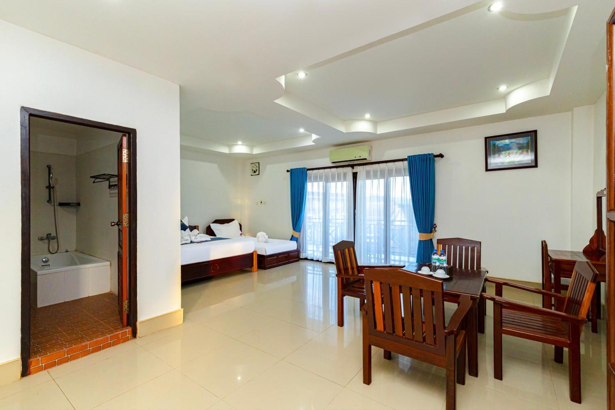 Lisha The Grand Riverside Hotel Vang Vieng Luaran gambar