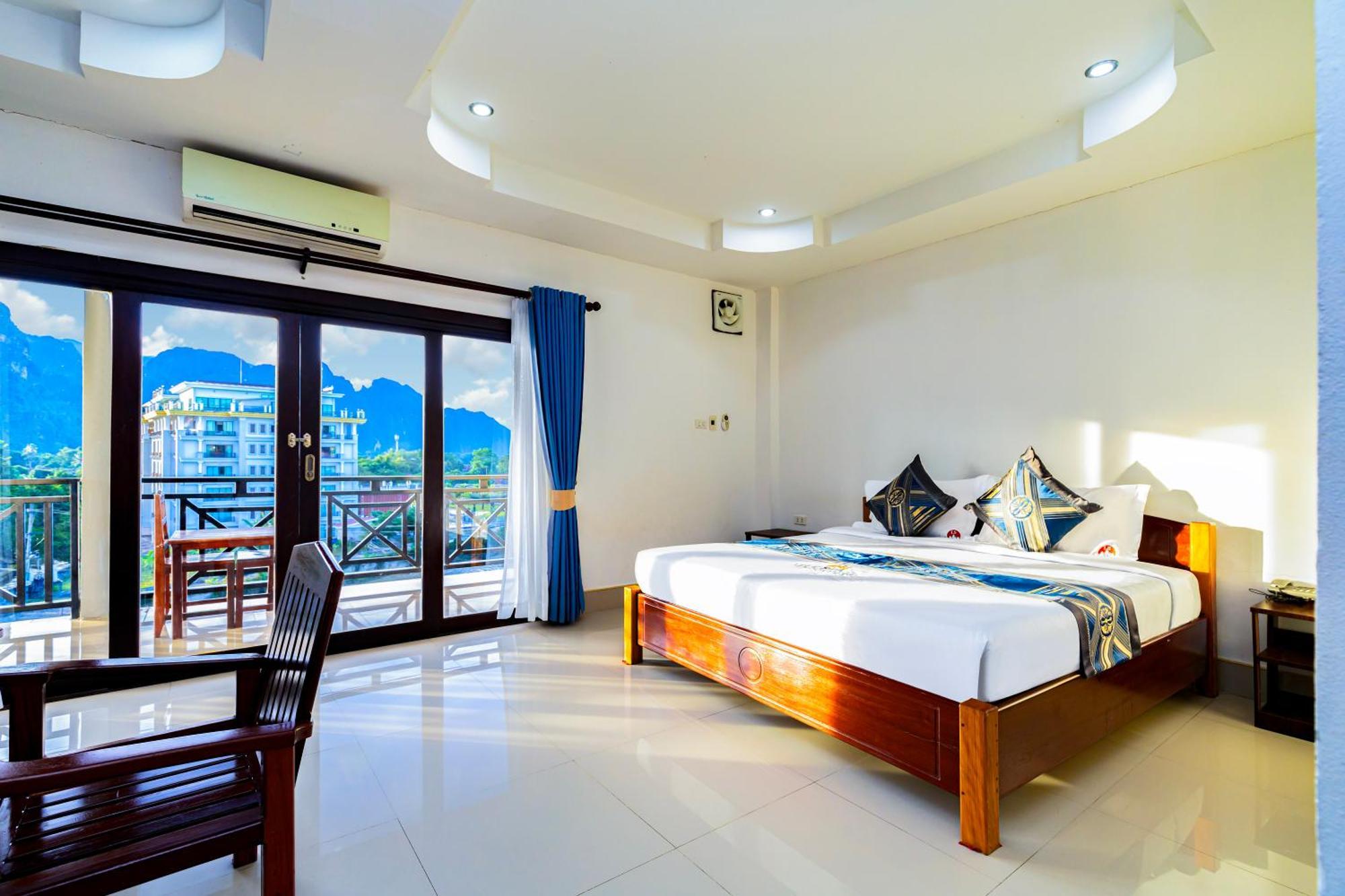 Lisha The Grand Riverside Hotel Vang Vieng Luaran gambar